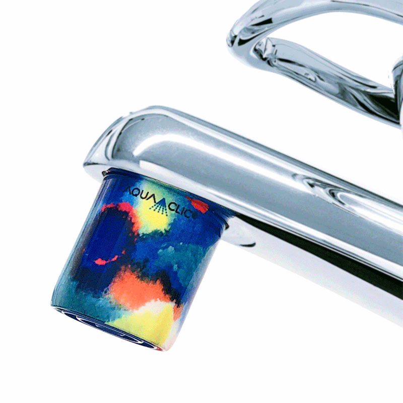 Wasserhahn mit Perlstrahlregler und AquaClic-Technologie in Aquarellino-Design für eine effiziente Nutzung von Wasser und Energie