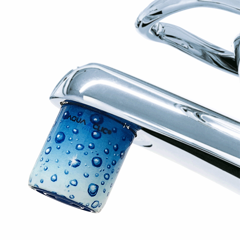 AquaClic-Strahlregler mit Acqua Spumante-Design für eine umweltfreundliche Nutzung des Wasserhahns