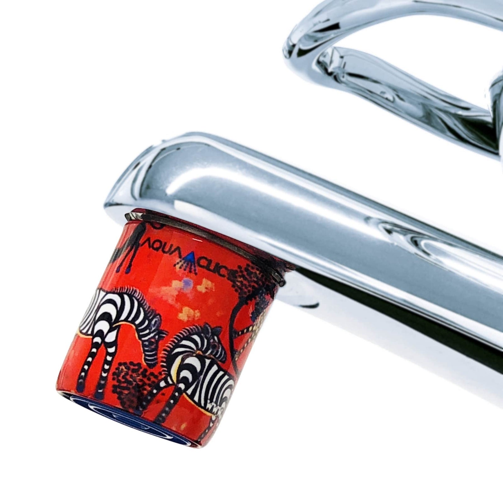 Durchflussmengenregler am Wasserhahn mit AquaClic-Strahlregler Helvetas Savannah-Design: Sparen Sie Wasser und Geld!