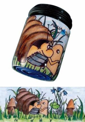 AquaClic Strahlregler Giardino mit handgezeichnetem Schneckenmotiv in Gartenlandschaft als Originalillustration