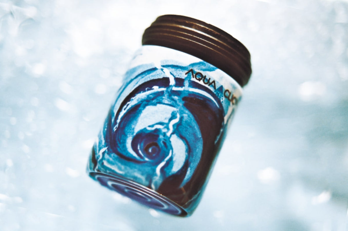 AquaClic-Strahlformer am Wasserhahn mit Acqua Vivace-Design: Reduzieren Sie den Wasserverbrauch und die CO2-Emissionen.