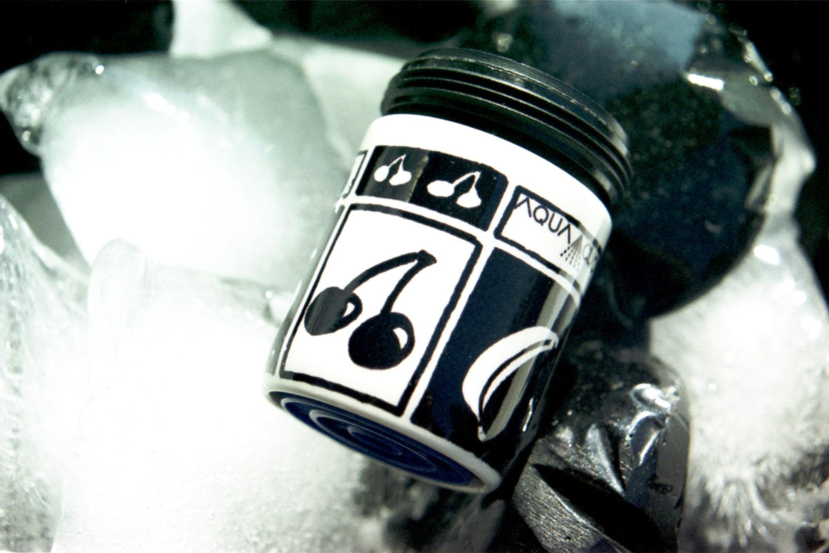 Wassersparer fĂŒr den Hahn mit Frutta-Design AquaClic-Durchflussmengenregler: Wasser sparen und Geldbeutel schonen