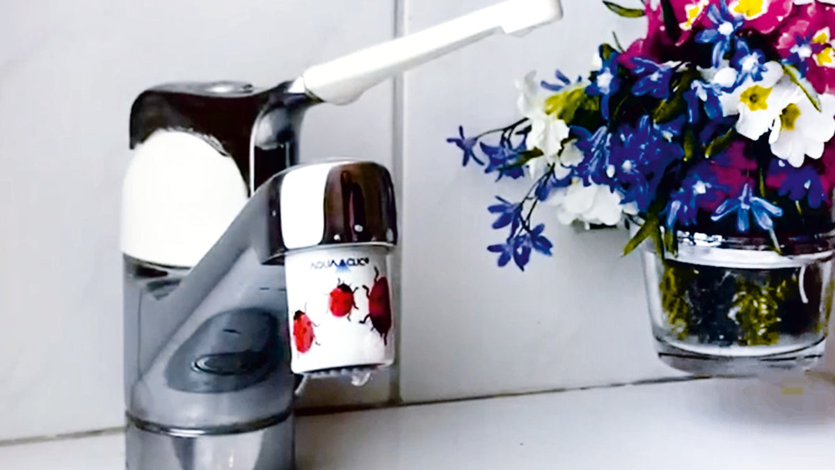 AquaClic-Strahlregler mit Portafortuna-Design für einen wasser- und energiesparenden Hahn