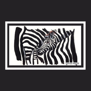 AquaClic-Strahlformer am Hahn mit Zebra-Design spart Kosten und CO2-Emissionen