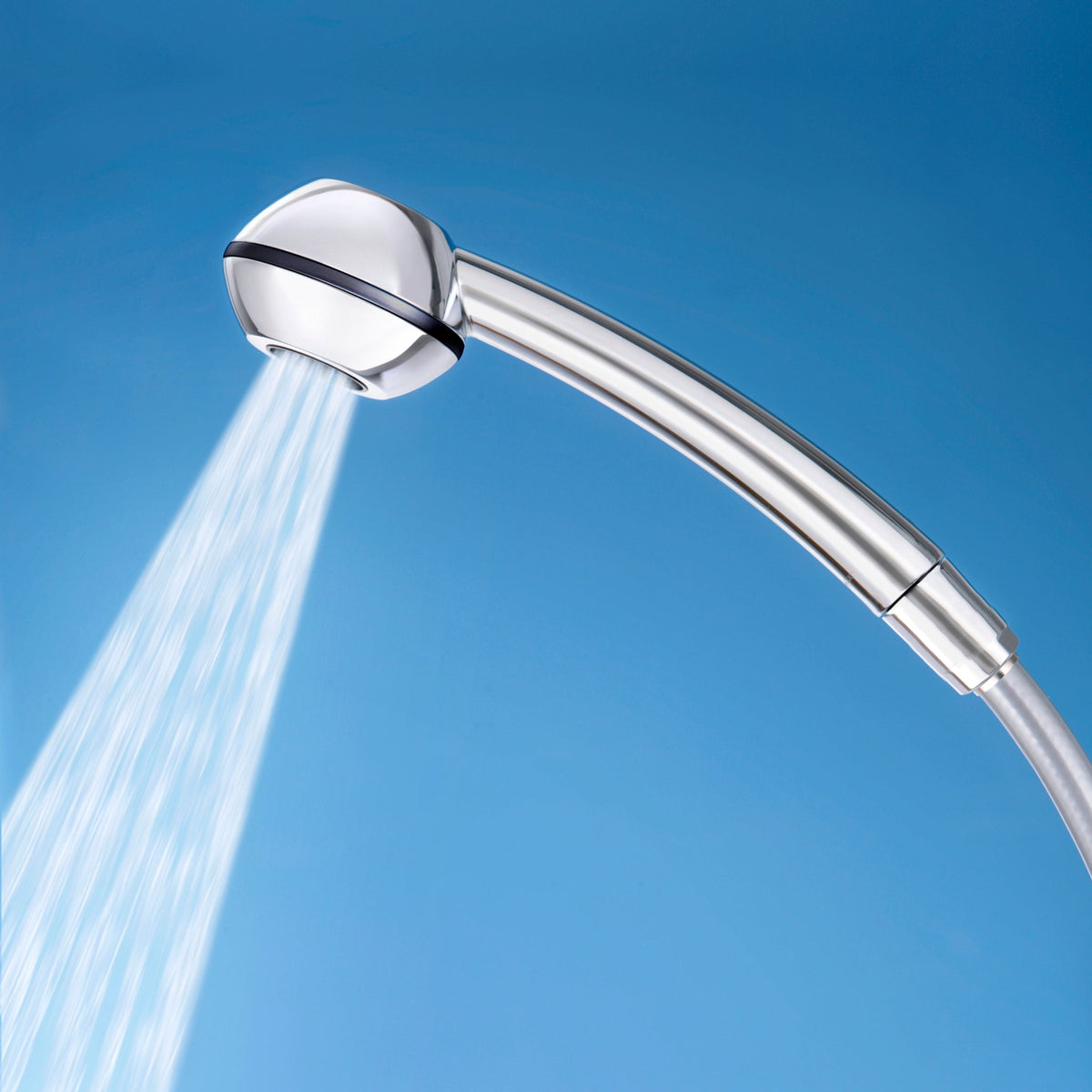 Vainqueur du test Kassensturz pour plus de pression même avec une faible pression de conduite : SwissClima ecoverchromt, jet de douche complet, éléments de décoration noirs, raccord de flexible