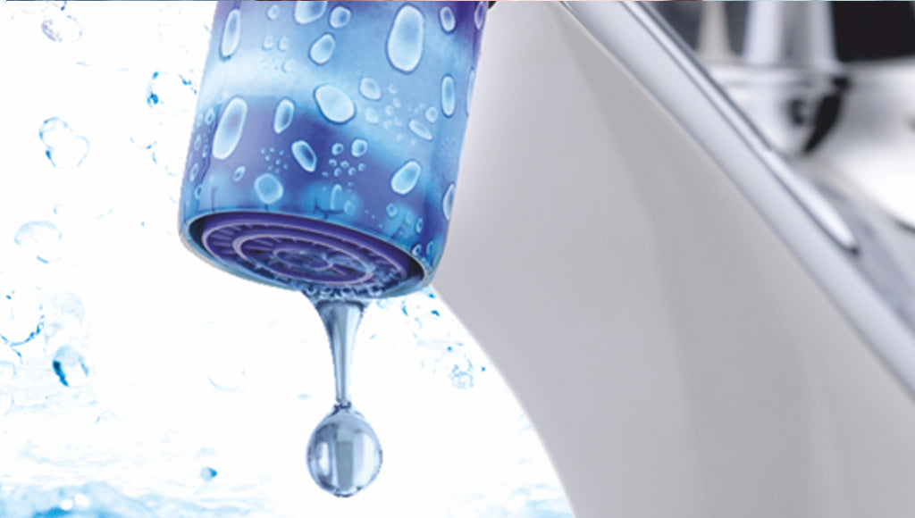 Wasserhahn mit Raindrops, der Hahn tropft (unabhängig vom AquaClic