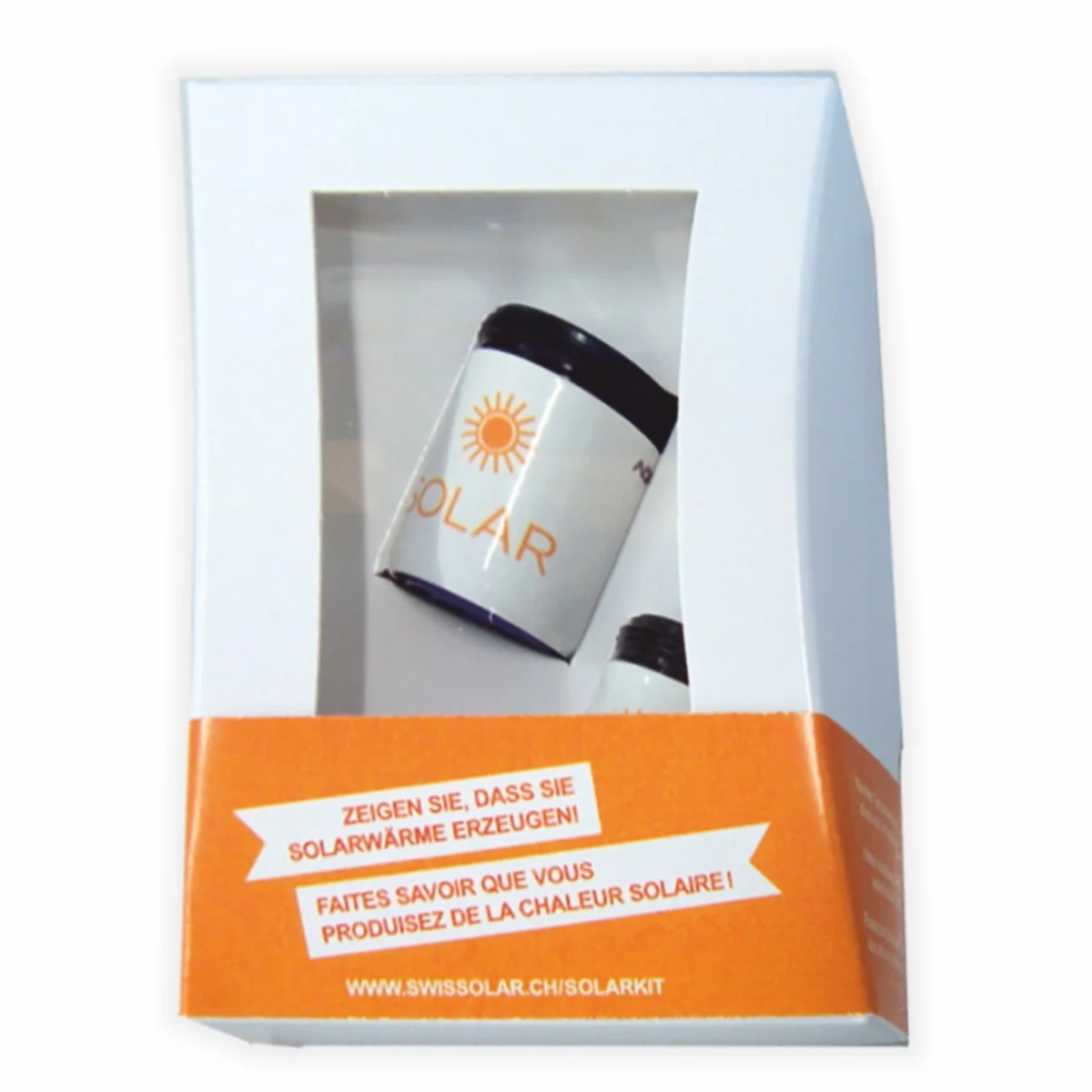 Weisse AquaClic-Geschenkbox mit Sichtfenster und individueller Banderole am Beispiel Swissolar